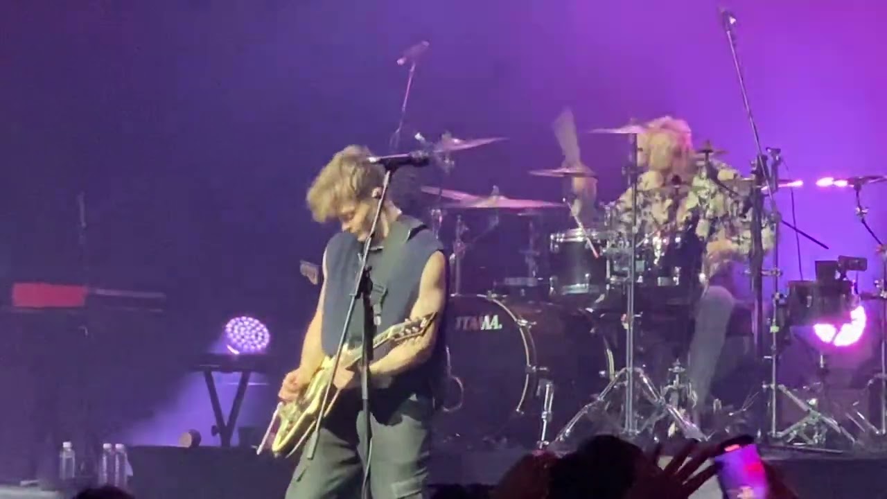 Risk It All The Vamps Singapore 12/2/23