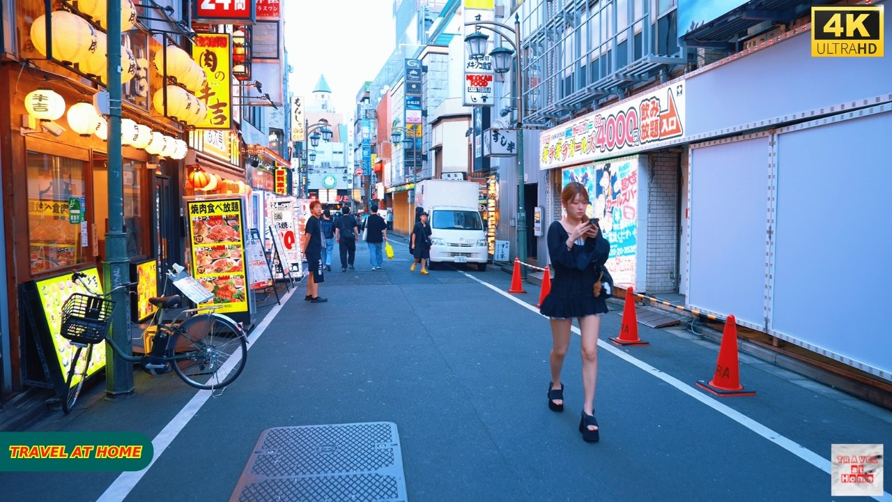 【4K HDR】As Evening Falls Over Tokyo 🌆🇯🇵 | A Beautiful Walk Through Shinjuku at Dusk
