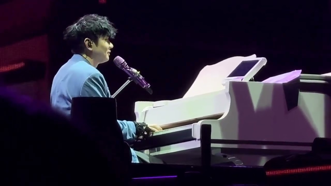 20241002【饭拍1】林俊杰 JJ Lin 《First Love》 JJ20 and beyond concert 💜