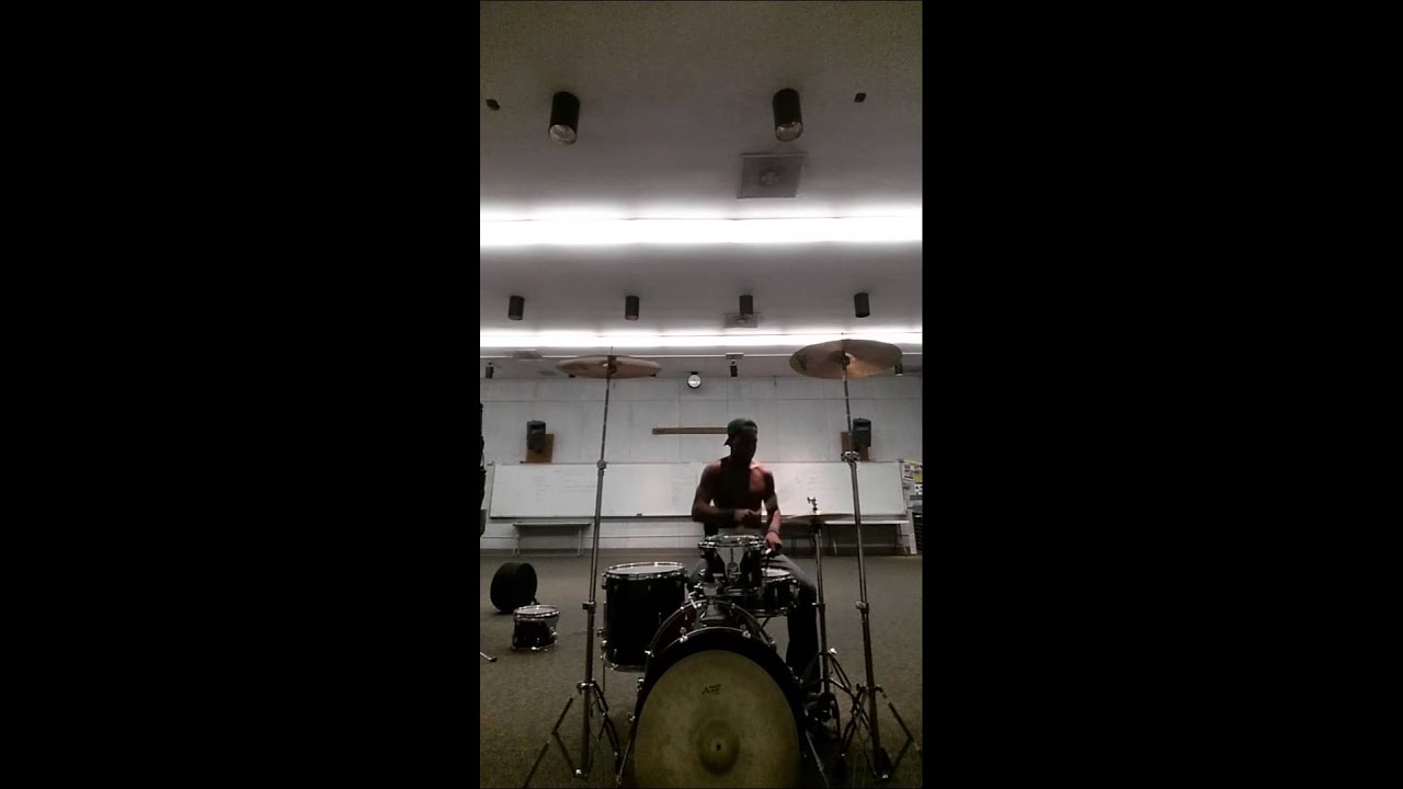 Drop That Nae Nae (Remix) ft. Travis Young