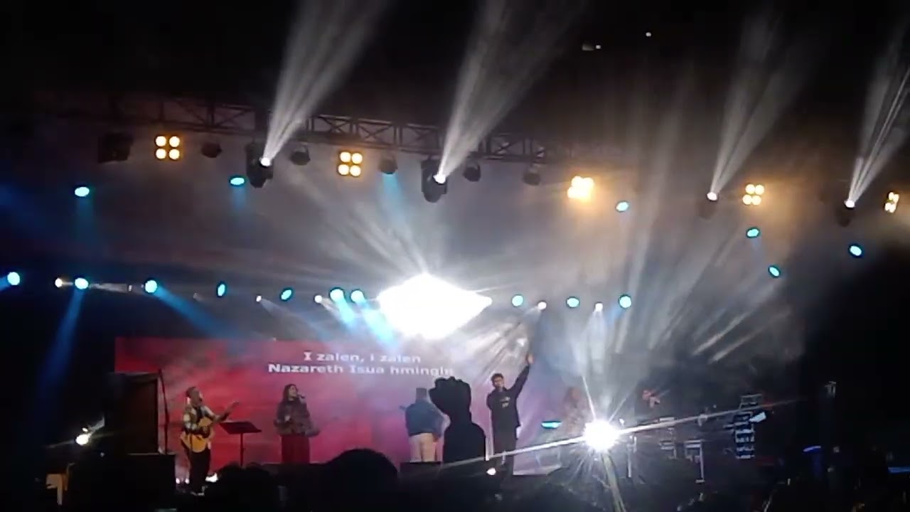 J.lalrosanga IZALEN  mizoram Youth  Festival Lunglei ah mipui te an surprise a zai nung ngang mai 