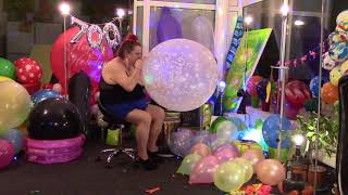 B2P Burst Spectacular Size Christmasballoonpop