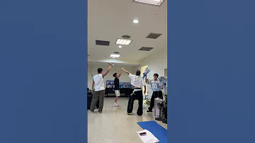 F사이에 낀 T Euk 슈퍼주니어 SUPERJUNIOR 이특 LEETEUK 동해 DONGHAE 시원 SIWON 려욱 RYEOWOOK 
