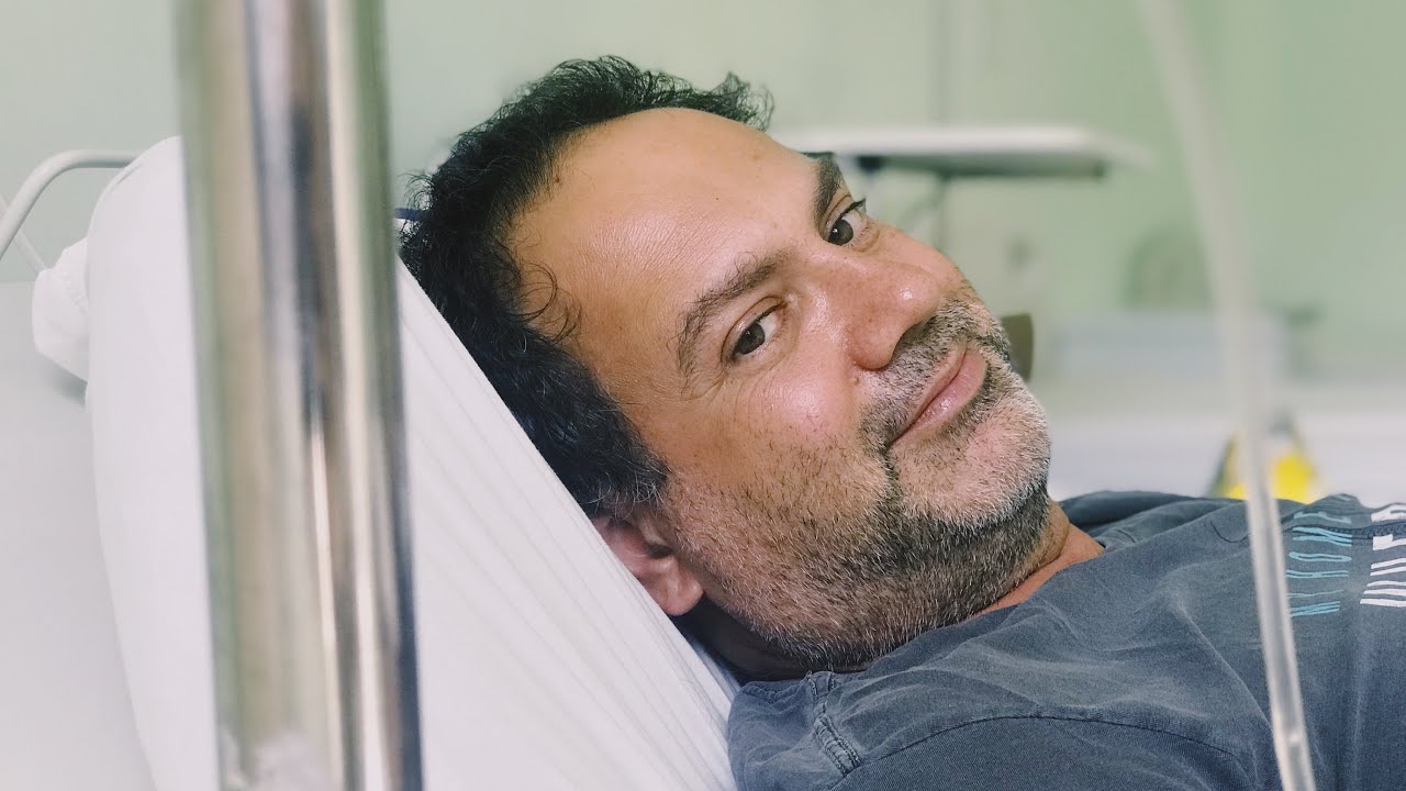 Live #Sal | Adriano está no hospital