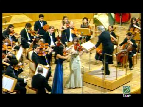 Ana Maria Valderrama & Vera Martinez play Sarasate Navarra