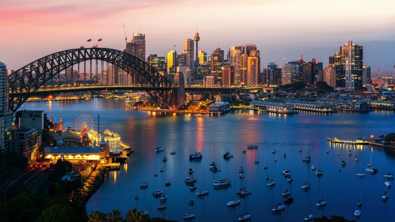 What Life in Australia ACTUALLY Sounds Like - Slang & Song | Learn English with 