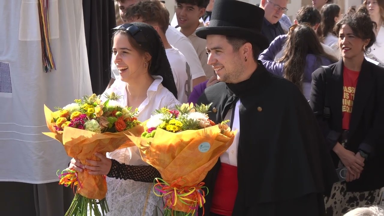 Anglès torna a celebrar el Ball del Ram i del Ciri per la Festa del Remei