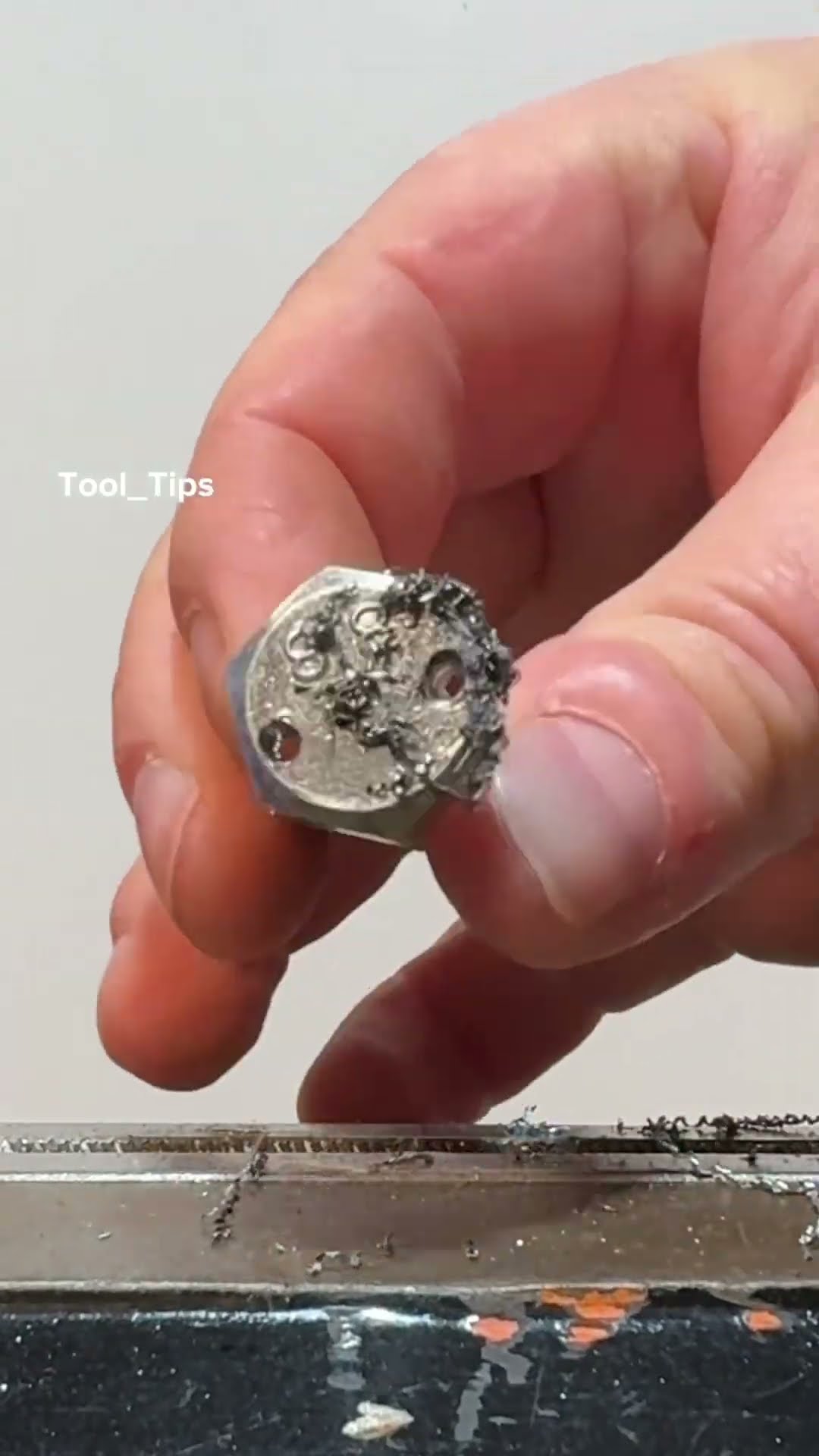 Tool tips ✌️