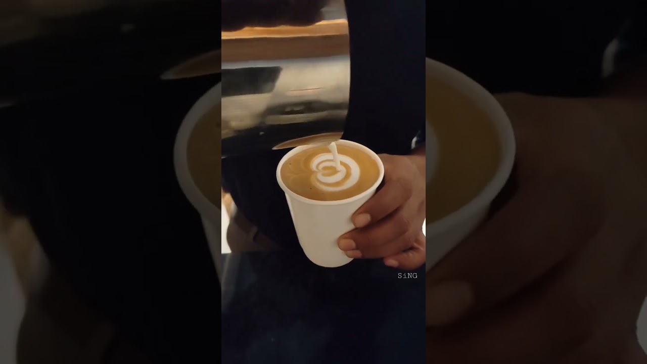 Two hearts 💕 one coffee ☕️ #youtubeshort #latteart #shortvideo