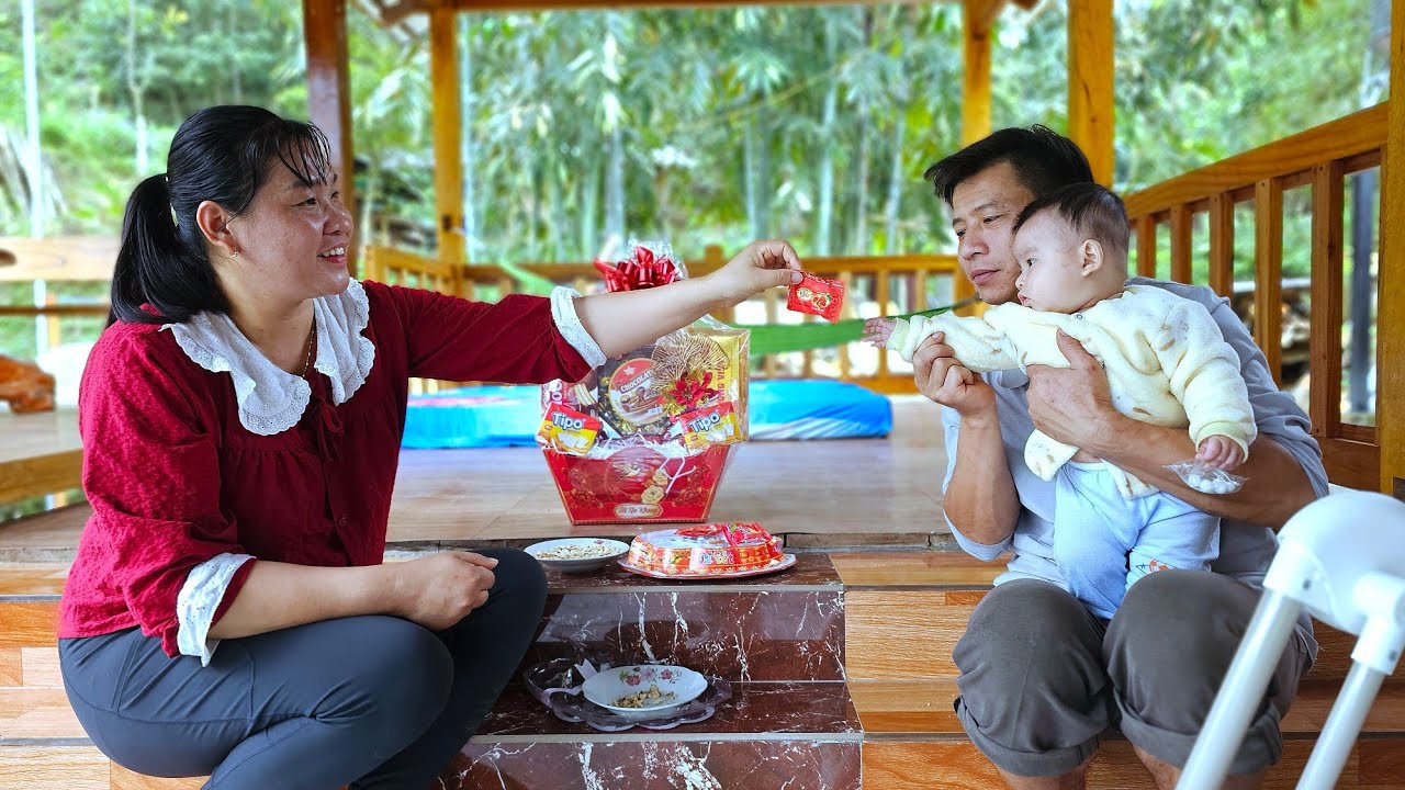 A bountiful harvest in the new year: Together Planting vegetables. Enjoying the warm spring air.