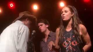 Kasey Chambers - Shackle And Chain - New Song - Live chords