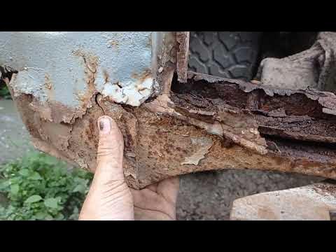 Гнилое днище ваз 21099. Прогнивший кусок металла. Гнилые пороги прадо 150. Сгнил лонжерон 2107. Сгнил или згнил.