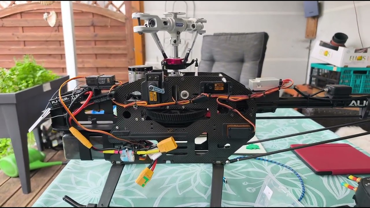 Flywing H2 auf einem 600er T-REX.