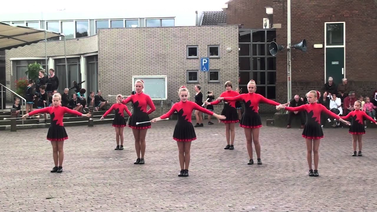 Majorettes Loil-Vooruit