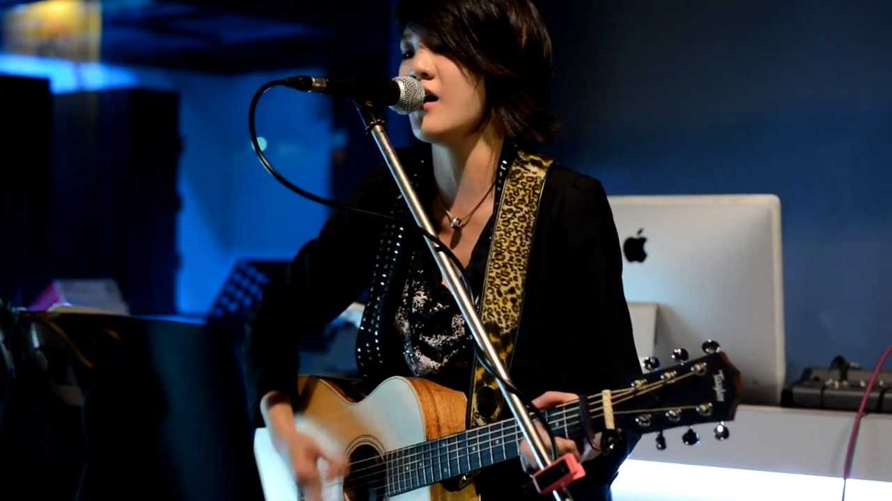 Patty Jen (任明瑤) - Good Life @ Chic Bar (Oct 29, 2013)