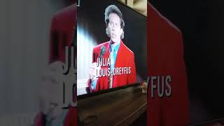 Seinfeld ending credits vs intro on stage