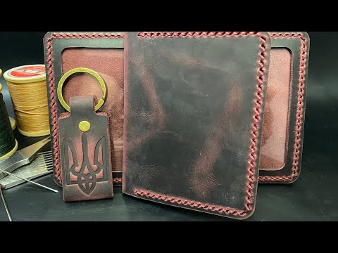 Обкладинка на ID Паспорт або Автодокументи із Натуральної Шкіри Ручної Роботи Набір + Брелок Бордовий Колір Обкладинка на Права, видео 1