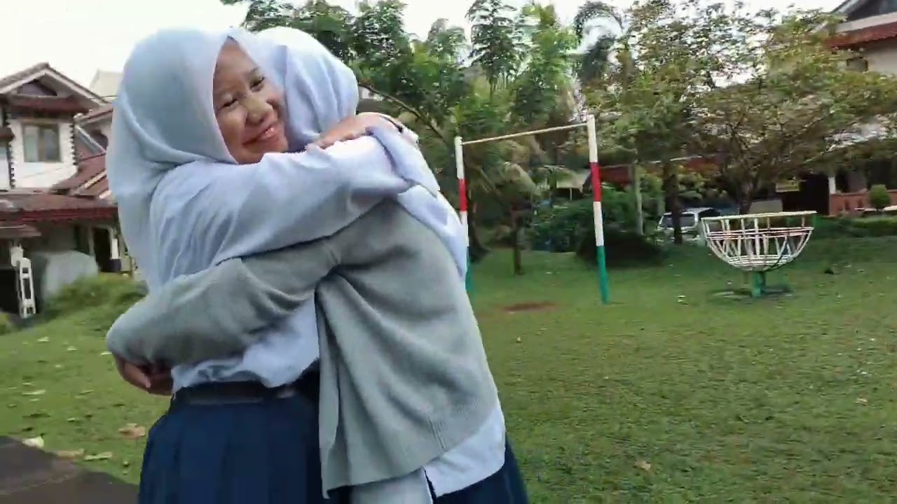 PELUKAN PALING PULANG