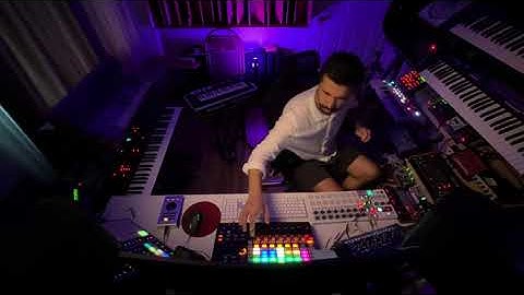 Techno/Electronica Liveset #10 (Dave Smith Rev-2, Mfb Tanzbar 2, Dominion Club)