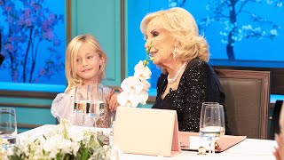 Matilda La Hija De Luciana Salazar Conquistó A Mirtha Legrand Con Un Regalo Muy Especial