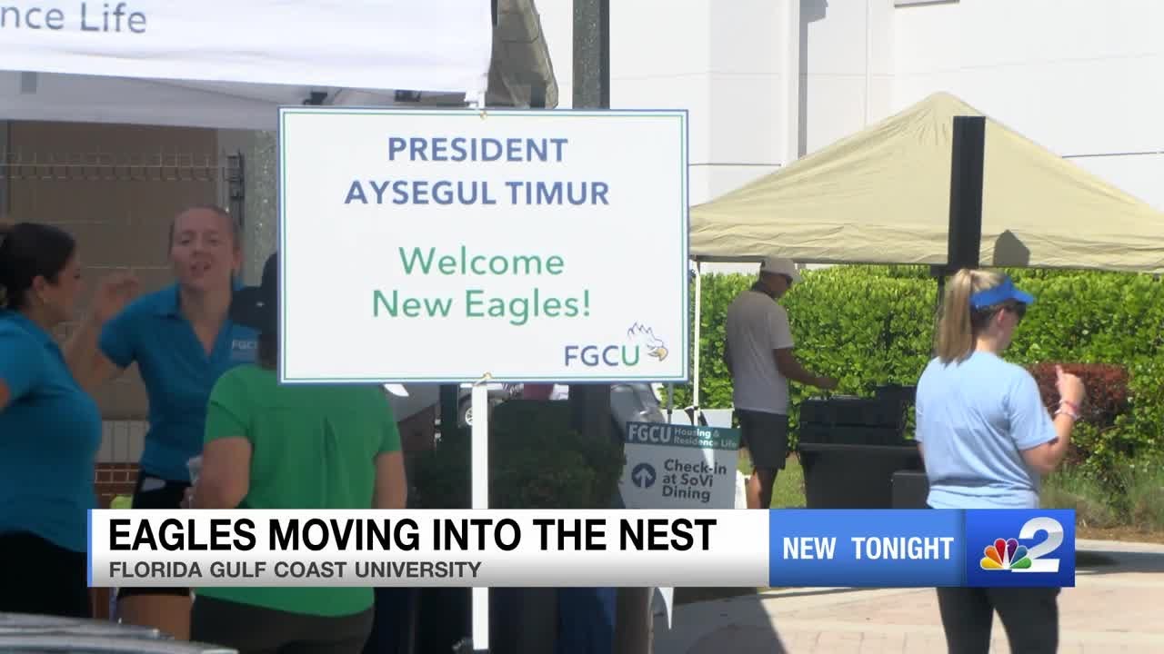 FGCU Eagles come to the nest for move-in day - YouTube