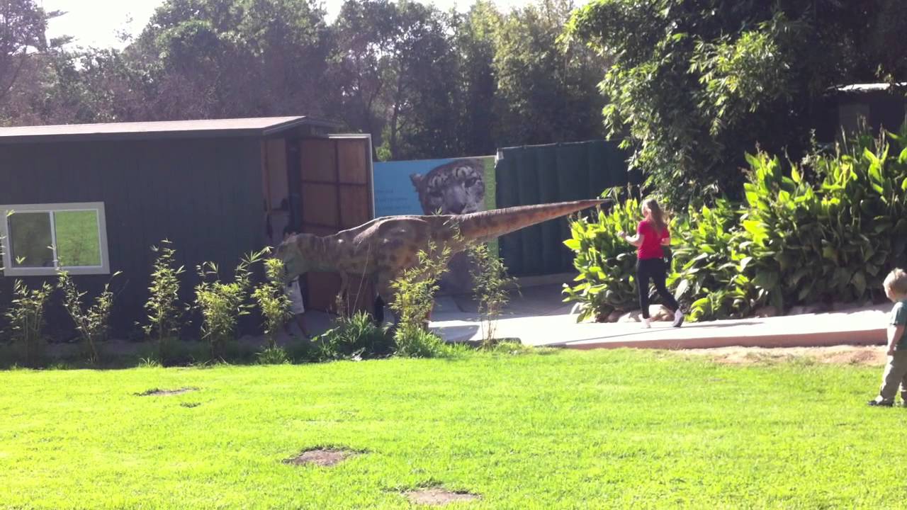 SB Zoo Dinosaur