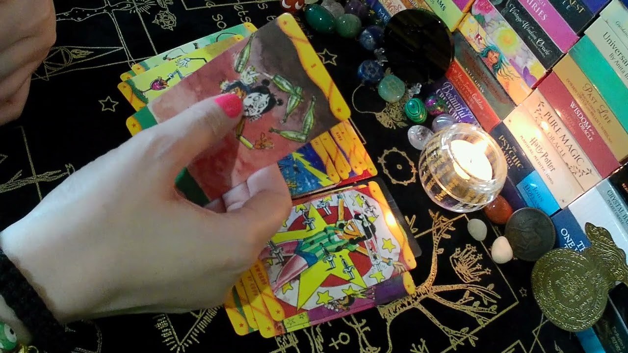 ❗СОПЕРНИЦА ПОТЕРЯЛА ПОКОЙ💬ЧТО ЕЕ ТЕРЗАЕТ😬💭 таро расклад ♥️ онлайн гадание