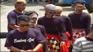 DownloadKesenian Reog Bendrong Geni Vs OM ZELINDA live Celep Seri 1 MP3 MP4 Kesenian Reog Bendrong Geni Vs OM ZELINDA live Celep Seri 1