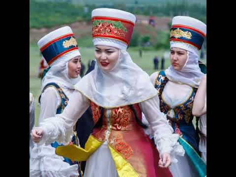 Video: Кызыл От Маймылынын 2016-жылга карата жаңы жылдык кийимдери