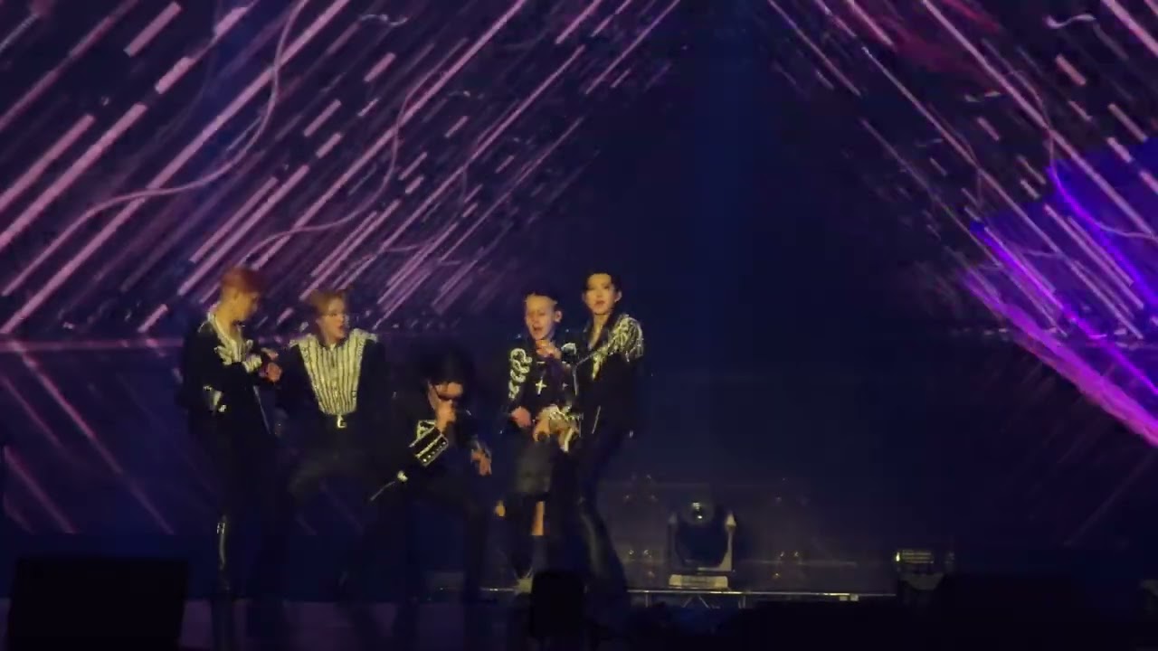 251010 Jikjin@Treasure Pulse On Tour in Seoul 트레저 TREASURE FANCAM