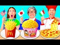 自分 vs おばあちゃんの料理チャレンジ | さまざまな国のからの食品