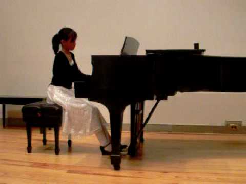 Jennifer Plays Chopin's Nocturne in E-flat Major o...