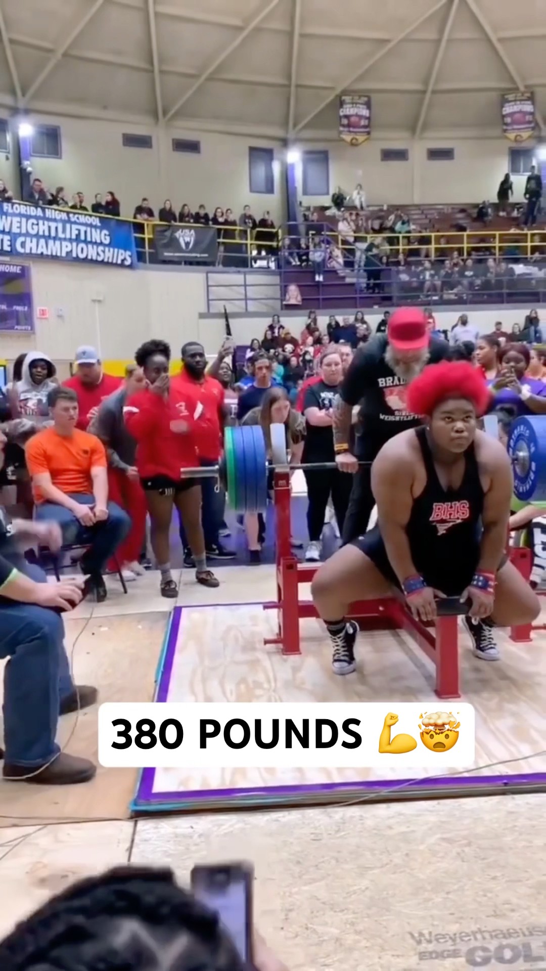 She’s 17-years-old benching 380 POUNDS ??️‍♀️ #shorts