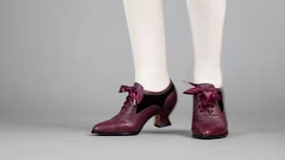 LUCILLE EDWARDIAN OXFORDS (MERLOT/BLACK)(1900-1925)
To Buy - https://tinyurl.com/4uauyw23
Its hard to go wrong with leather and velveteen, and the Lucille oxfords pair the two perfectly. Made on our best-selling and most beloved Edwardian oxford last and heel, the Lucille Edwardian Oxfords are perfect for the turn of the 20th century all the way through the mid-1920s.
The Lucilles showcase fun details like the edge broguing and satin shoe laces. We include both matching and contrast satin laces in the box, so you can mix and match. Try this gorgeous oxford with modern attire and aesthetics as well, such as Cottagecore, Lolita, and Gothic outfits.
Get social with us!
Instagram: http://www.instagram.com/americanduchess
Facebook: http://www.facebook.com/AmericanDuchess
Blog: http://blog.americanduchess
Patreon - https://www.patreon.com/americanduchess
Podcast: Fashion History with American Duchess
Shop our Website:
http://www.americanduchess.com
Dont forget to subscribe! ❤ LUCILLE EDWARDIAN OXFORDS (MERLOT/BLACK)(1900-1925)