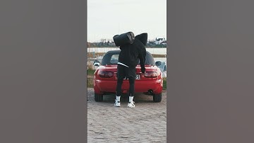 Start your day strong with a ride in the Mazda MX-5 NA and hit the gym for an unstoppable start!