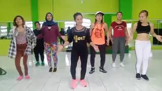 Kamli  Doom 3 || Zumba || India || Bollywood dance