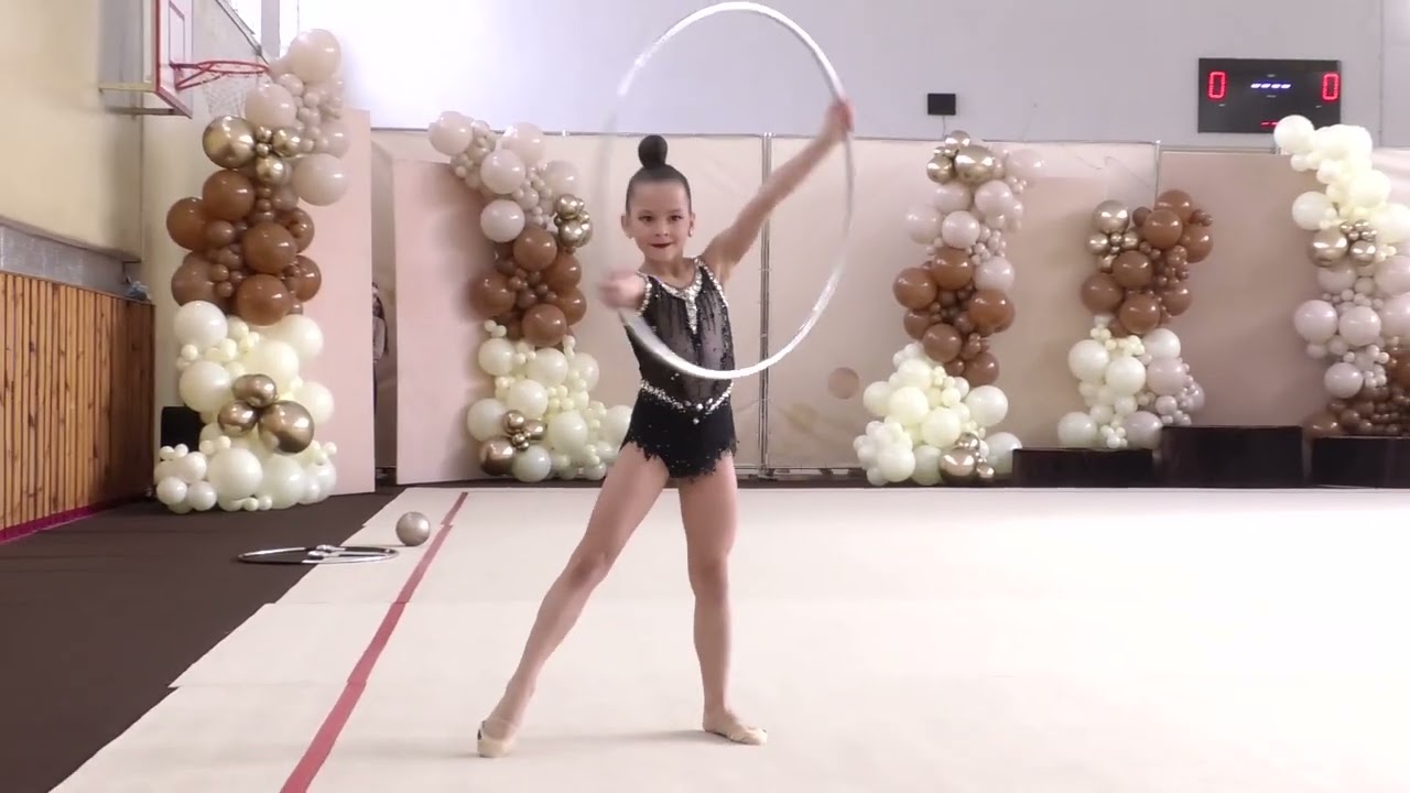 Рудик Марія 2017 обруч