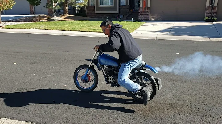 BrrRAAaaPPPP!!!  1977 Yamaha MX80 - First Ride