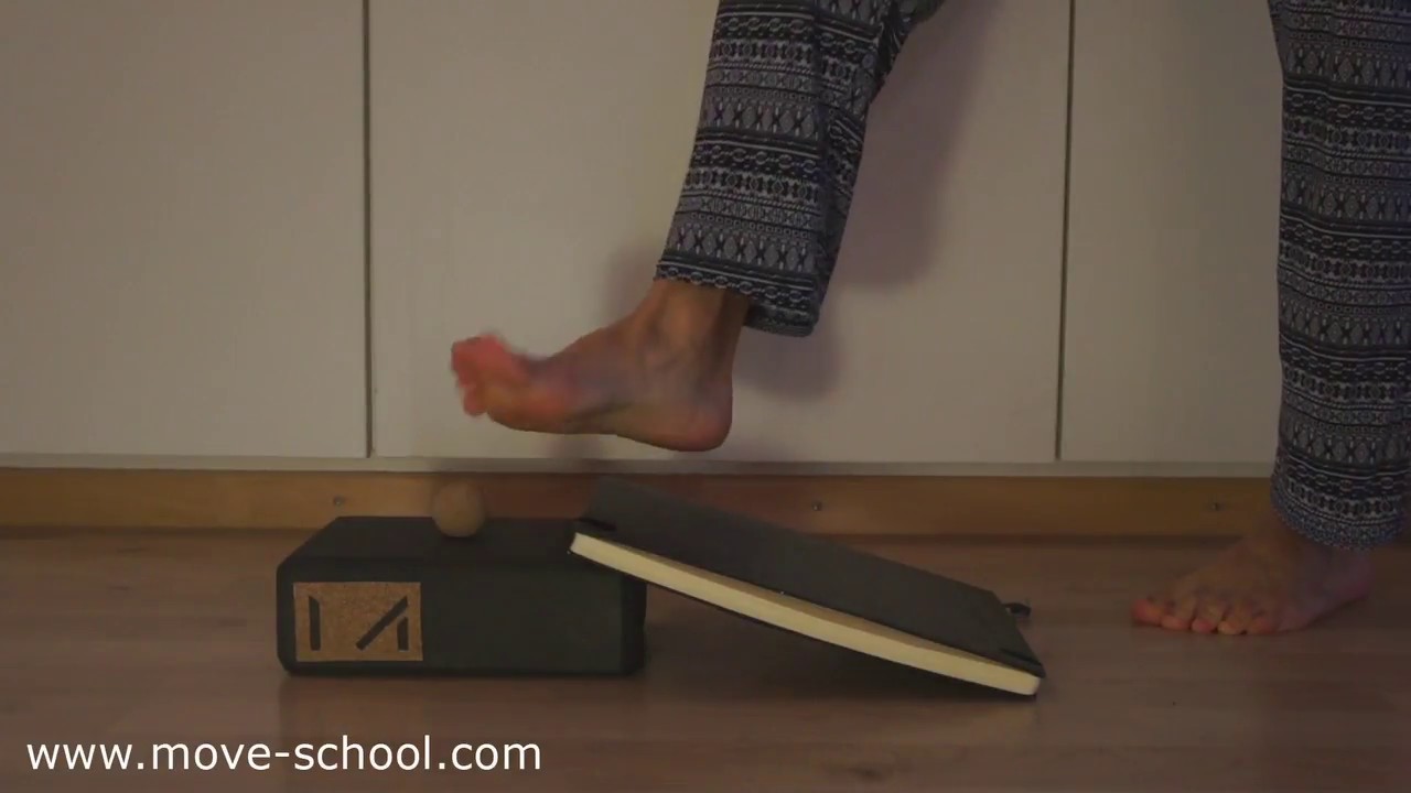 MOVESchool FOOTSchool Feet Skills I YouTube