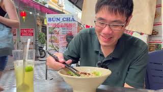 New Yorker Eats Excellent Bun Cha in Hanoi near Train Street