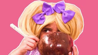 princess esmes chocolate cake baking fail kiddyzuzaa princesses in real life