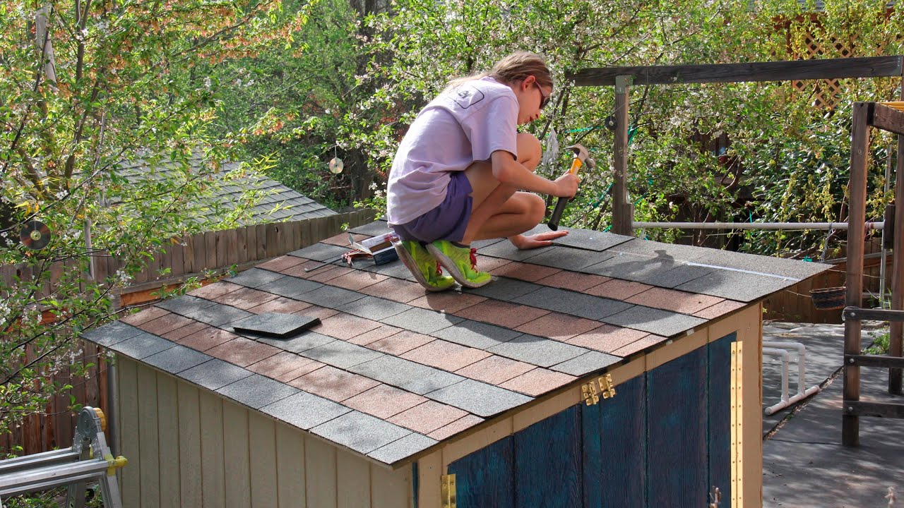 Посадка живой изгороди и перемещение курятника.