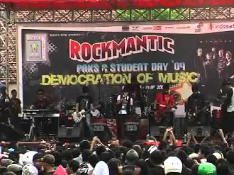 Five Minutes @ SMANELA (Malang) - Ouw !