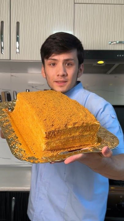 Медовик😋 - YouTube