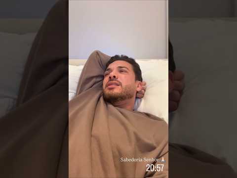 A mulher do Wesley foi assistir os story do Tirullipa no banheiro