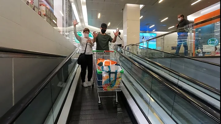 Shopping like a chilean |Travel Vlog | Santiago Ch...