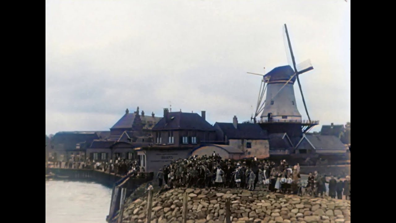 Van Harderwijk naar Urk in 1926 in kleur! A boat trip from Harderwijk to Urk (NL) in 1926 in color!
