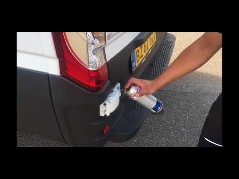 Video: Kan du justere bildøre?