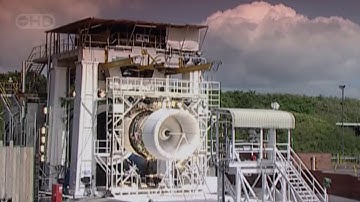 Airbus A380 Engine Explosion Test showing how their engine can withstand centrifugal force.