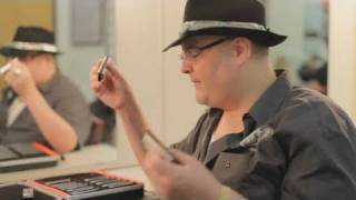 Vignette de la vidéo "What Are John Popper's 14 Harmonicas? | Harmonica Lessons"